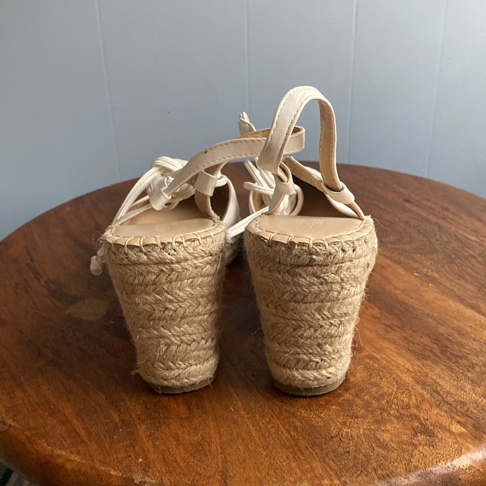 EUC White Ankle-Tie Espadrilles sz 10 / 41 - Picture 4 of 5